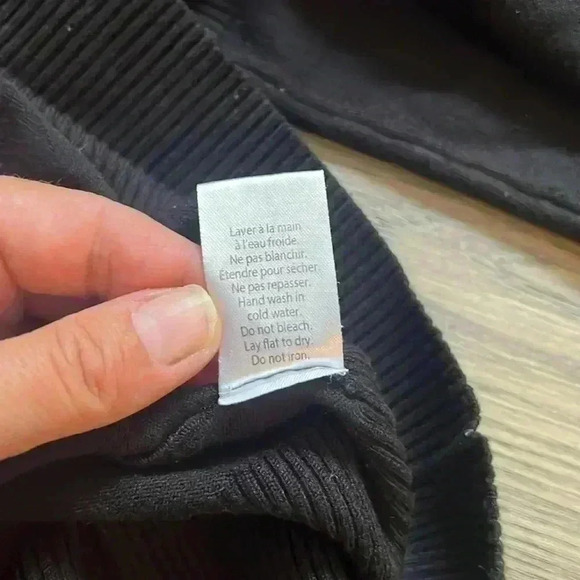 🔥schwiing🔥 | Black  long sleeve sweater dress with 1/4 front zipper - Picture 11 of 13